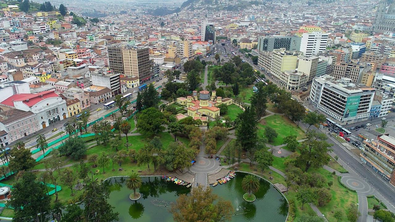 Olympus Plaza Hotel Quito Exterior photo